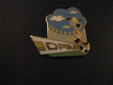 WK Voetbal 1994 Amerika sponsor Opel (mascotte bij voetbalstadion)